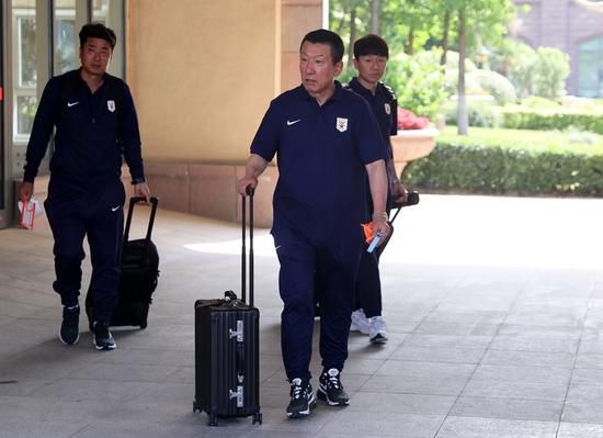 亚洲国产成人精品不卡青青草原